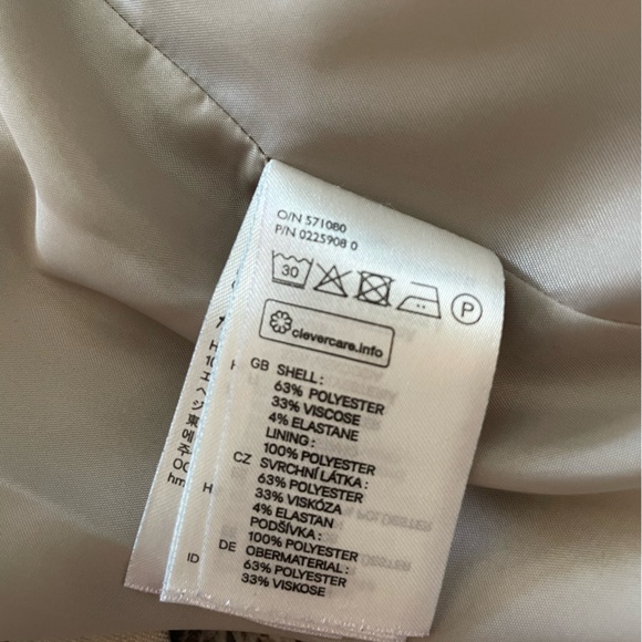 H&M Open Blazer - Picture 5 of 5